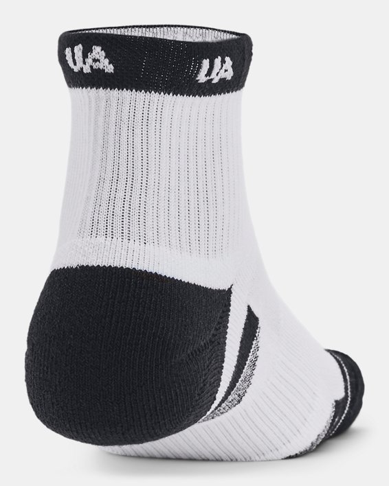 ถุงเท้าข้อสั้น UA Performance Tech ยูนิเซ็กส์ แพ็ก 3 คู่ in White image number 2